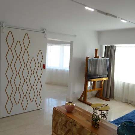 The One Balcescu- View Over Center Appartement Boekarest