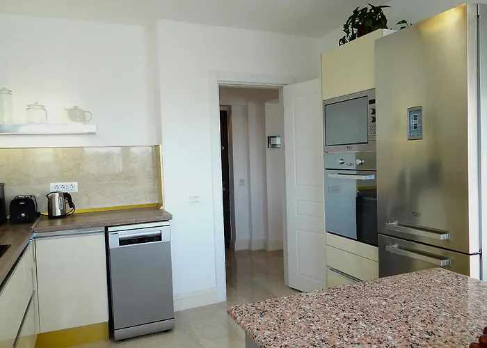 The One Balcescu- View Over Center Apartament